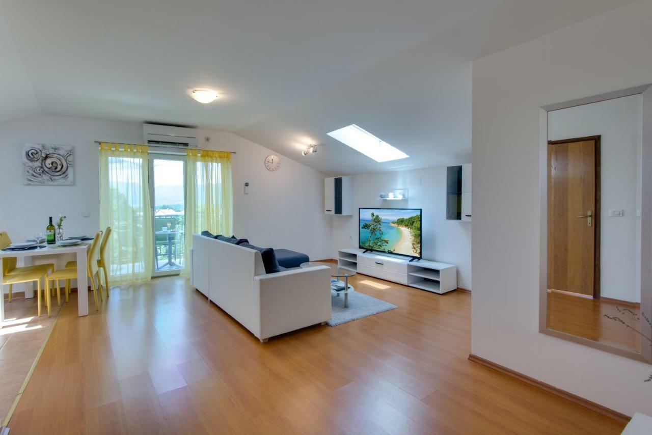 Apartmani Admiral Viskovo Zewnętrze zdjęcie