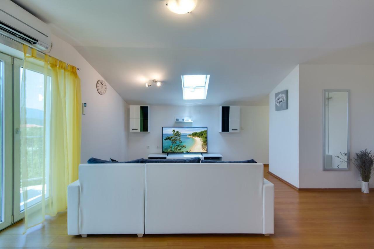 Apartmani Admiral Viskovo Zewnętrze zdjęcie